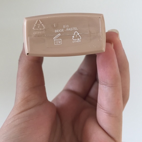 Makeup - Picture 3 of 3