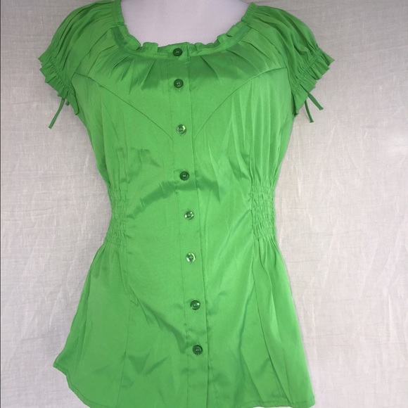 Green stretch top