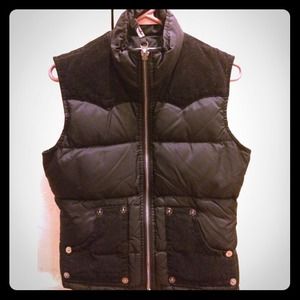 💯% Authentic True Religion Bubble Vest size M