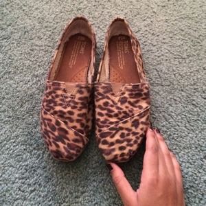 Cheetah TOMS! Only worn once!