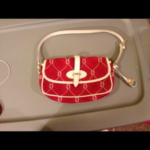 Dooney & Bourke Handbag