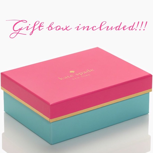 New Kate Spade wallet❌sold in bundle❌ - Picture 2 of 4