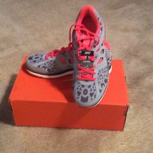 Brand New Nike Shoes.  Never Worn!  Size 8.5
