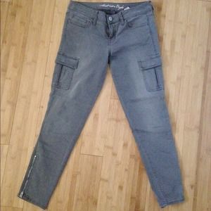 Grey jeggings with pockets