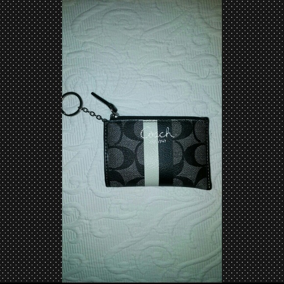 Coach coin holder