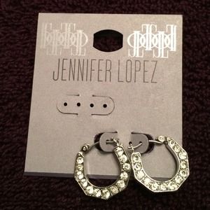 👛REDUCED👛 NEW Jennifer Lopez Rhinestone Earrings