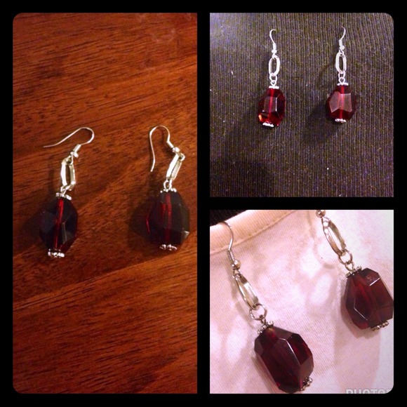 Gorgeous RUBY stone earrings!!