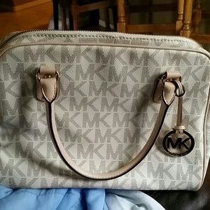 Mk Purse