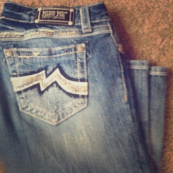 Miss Me capris