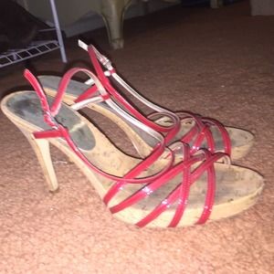 Guess strappy red and wood heels