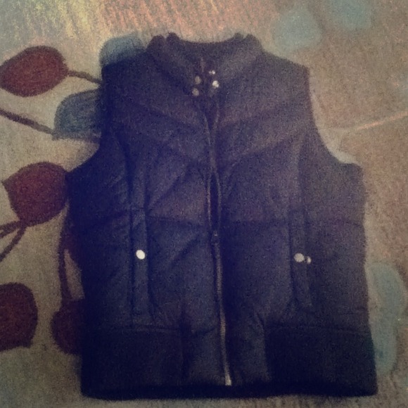 Black vest