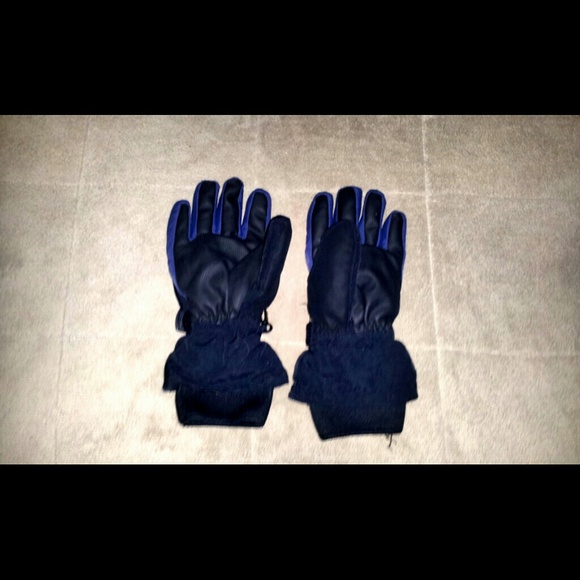 Little Boys Winter Combo - Picture 4 of 4