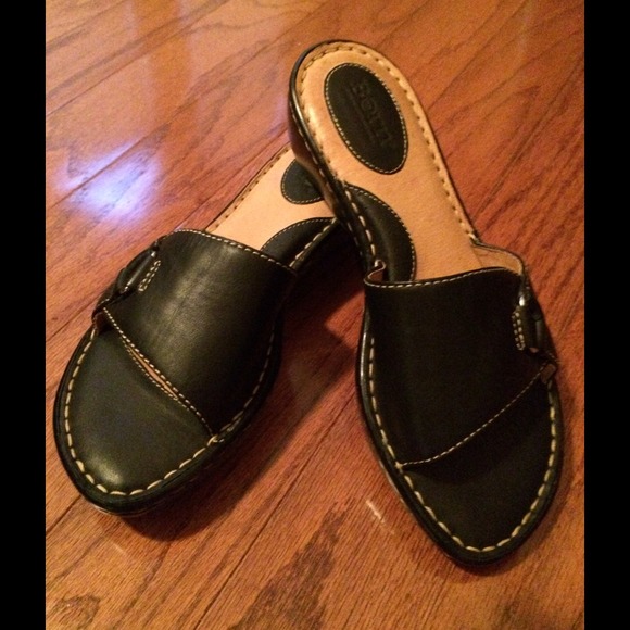 Black wedge