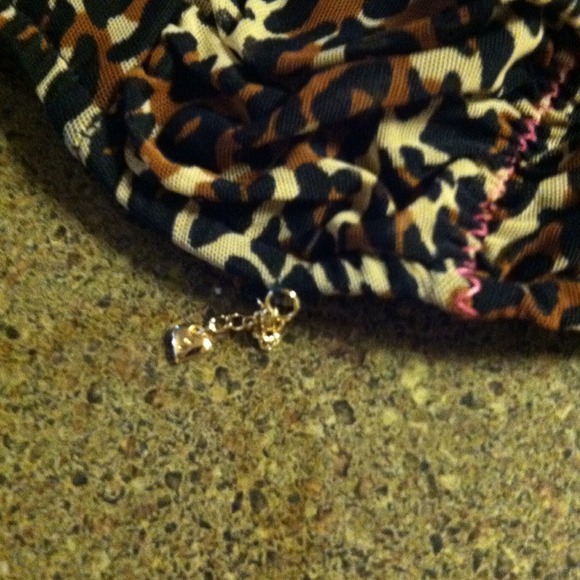 Beautiful "BETSEY JOHNSON" swim suit top!' - Picture 2 of 4