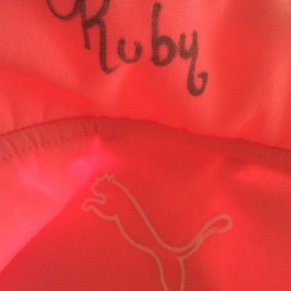 🚫🚫sold🚫🚫Puma fitness jacket - Picture 4 of 4