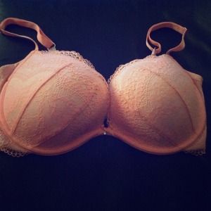Victoria secret plunge bra in corral
