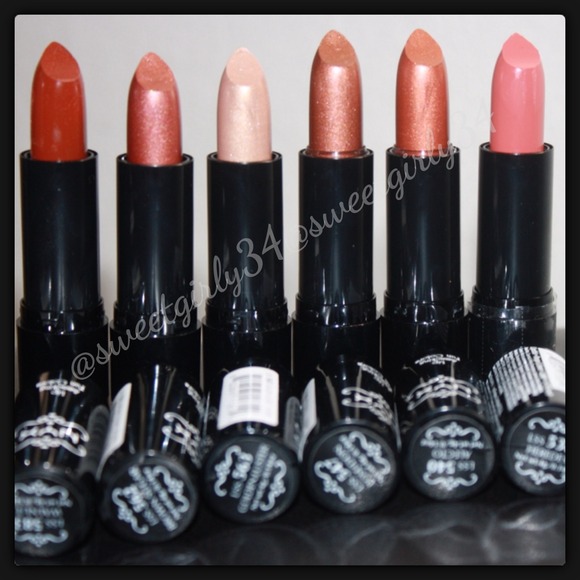 Nyx new round lipstick set of 6 💄
