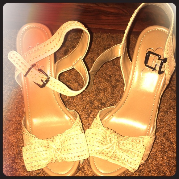 Jessica Simpson heels PRICE CUT TODAY ONLY ✂️✂️