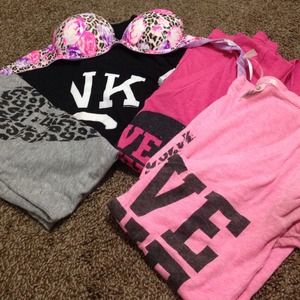 Vs pink bundle