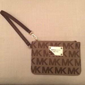 Michael Kors signature wristlet