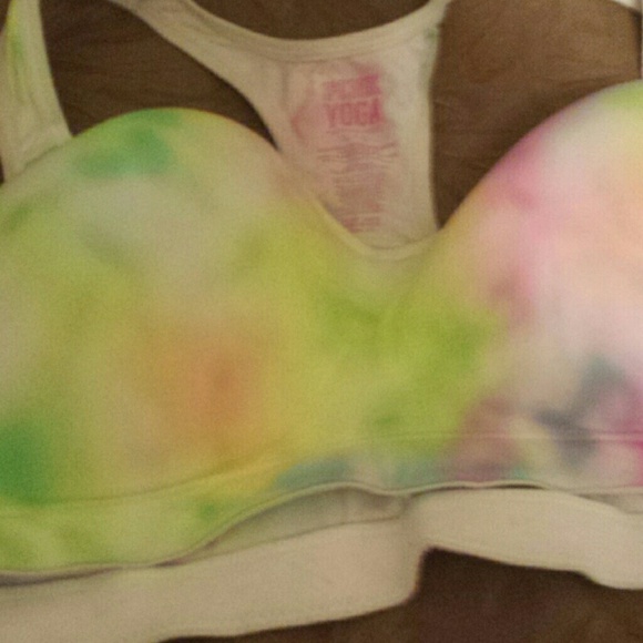 Sports bra