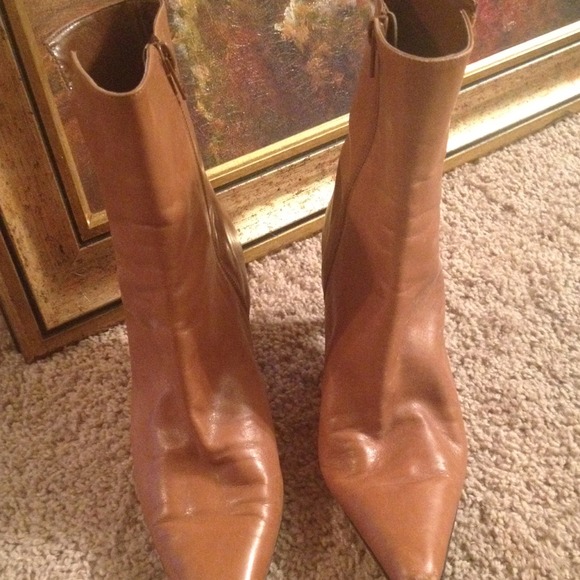 Ankle boots