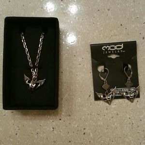 Harley Davidson earing &necklace combo