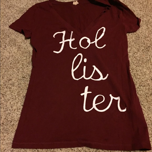 2 Hollister & 1 Victoria's Secret pink shirts - Picture 3 of 4
