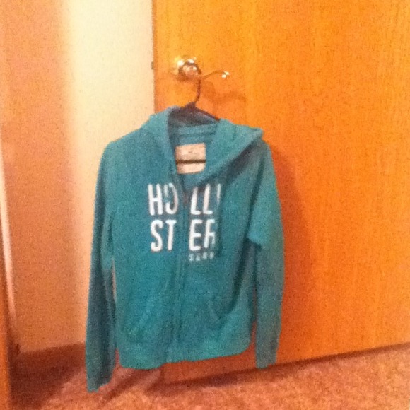 large hollister sweatshirt.