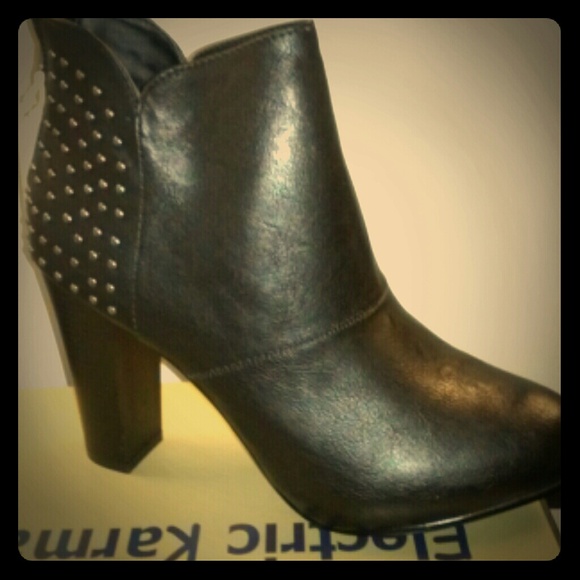 Boots - Picture 1 of 1