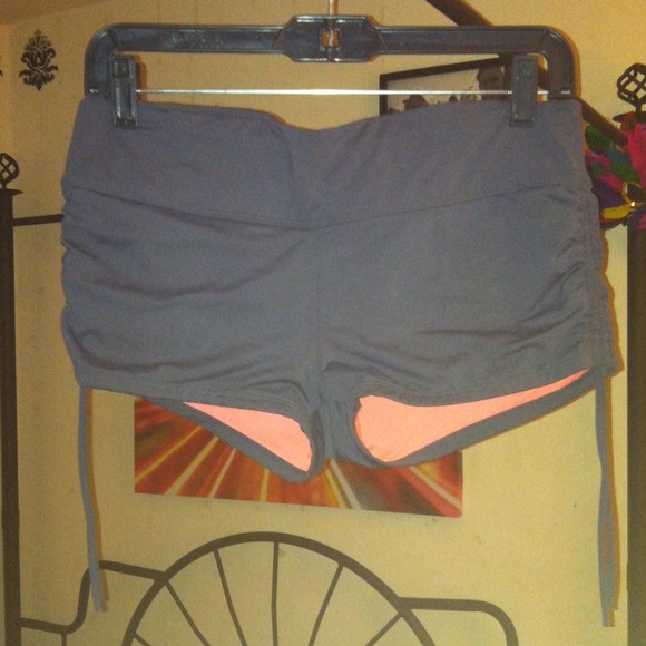 Yoga shorts, peach colored inside