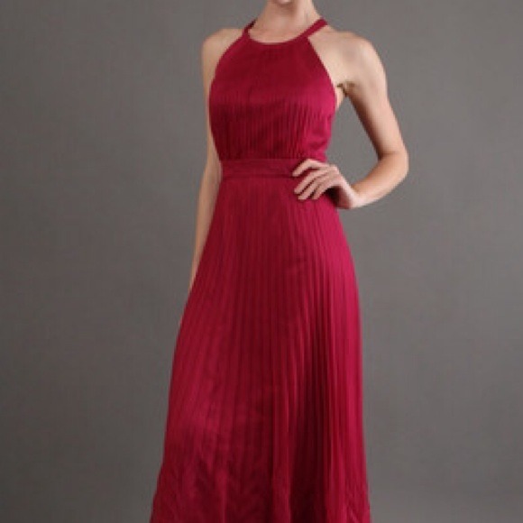 Phoebe Couture (Kay Unger) Long pleated dress