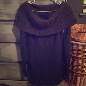 Dark grey Guess sweater