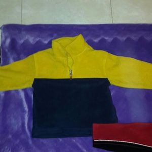 2 kids winter sweaters no stains or rips