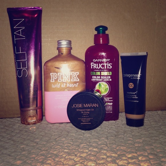 Bundle of beauty products ✨EXCLUSIVE ONE DAY DEAL✨