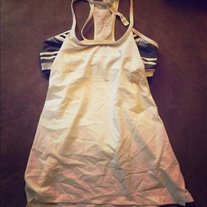 Lululemon amped tank