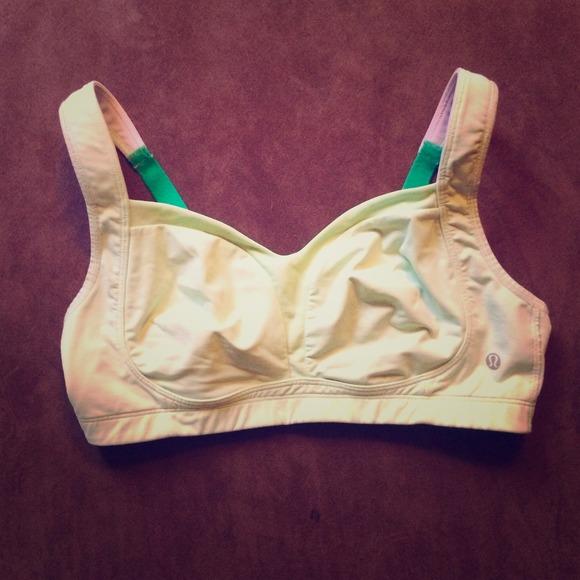 Lululemon sports bra 36D tata tamer II