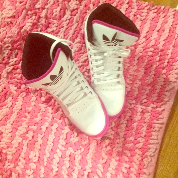 Adidas 🙌