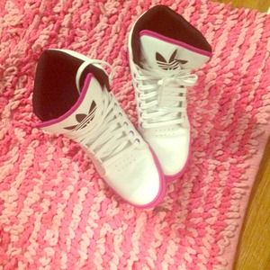 Adidas 🙌