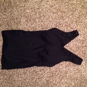 🎉Black Lululemon cross back tank