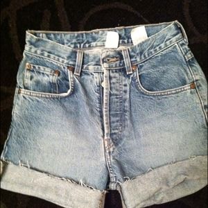 Denim high wasted shorts