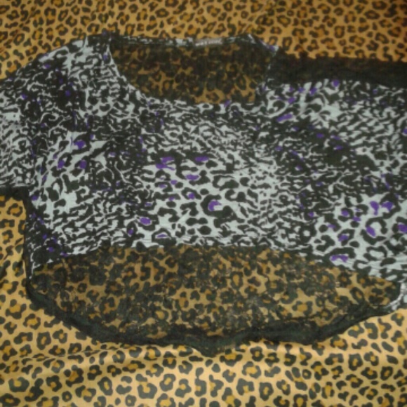 Wet seal Crop top