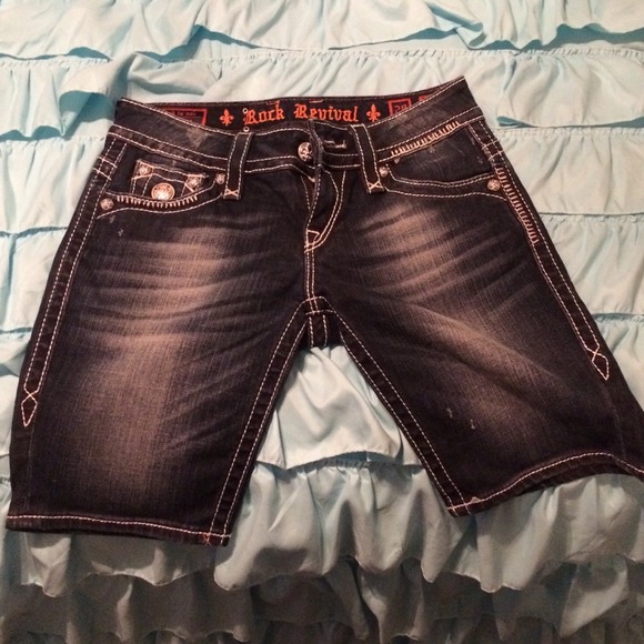 Rock Revival Capris
