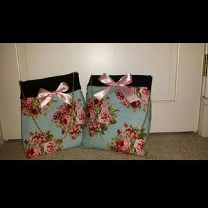 Floral vintage purse