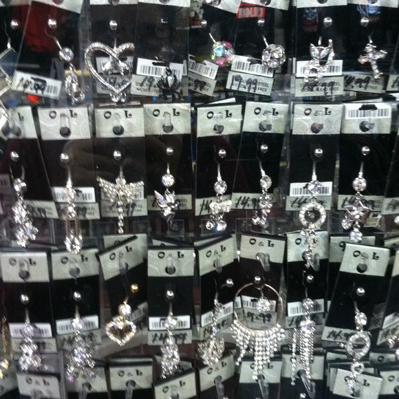 Belly button rings - Picture 4 of 4