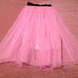 Light pink skirt 💕