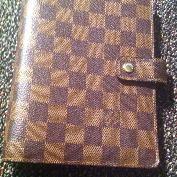 Louis Vuitton medium agenda SOLD