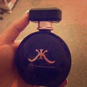 Kim kardashian perfume