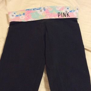 Capri Yoga Leggings bundled with Navy TOMS