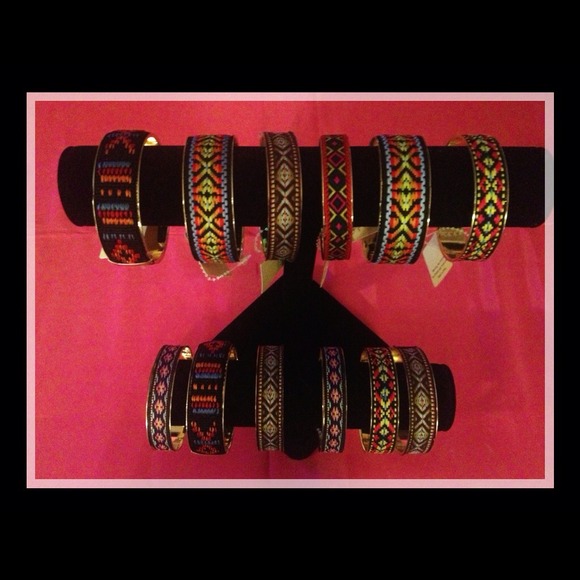 Gold Ethnic Assorted Bangles